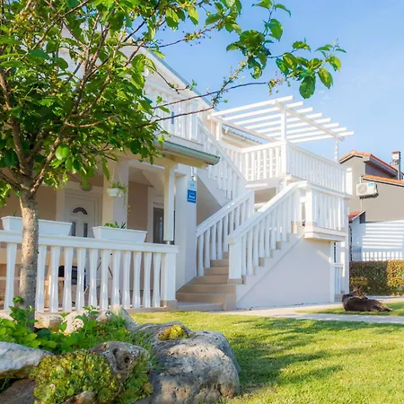 Mit Jacuzzi, Garten Und Parkplatz Liznjan